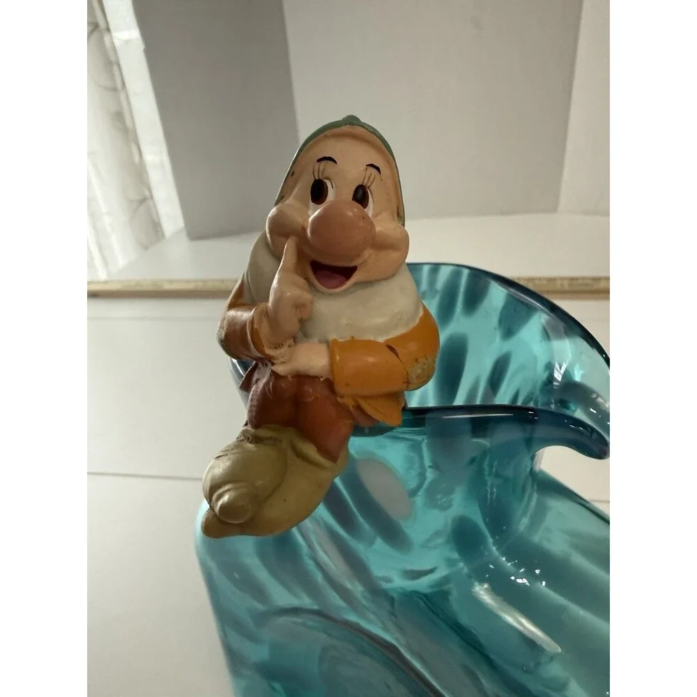 Disney Snow White Seven Dwarfs Sitter Resin Figurines Musicians Flower Pot Lot 3